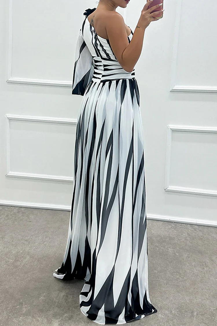 Camryn | Elegant Striped One Shoulder Maxi Dress