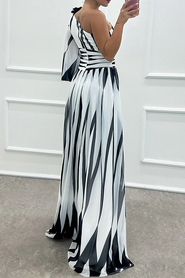 Camryn | Elegant Striped One Shoulder Maxi Dress