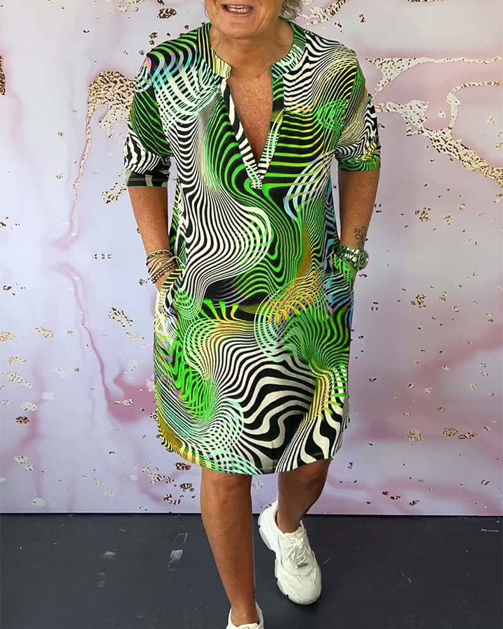 Tande | Colorful V-Neck Dress