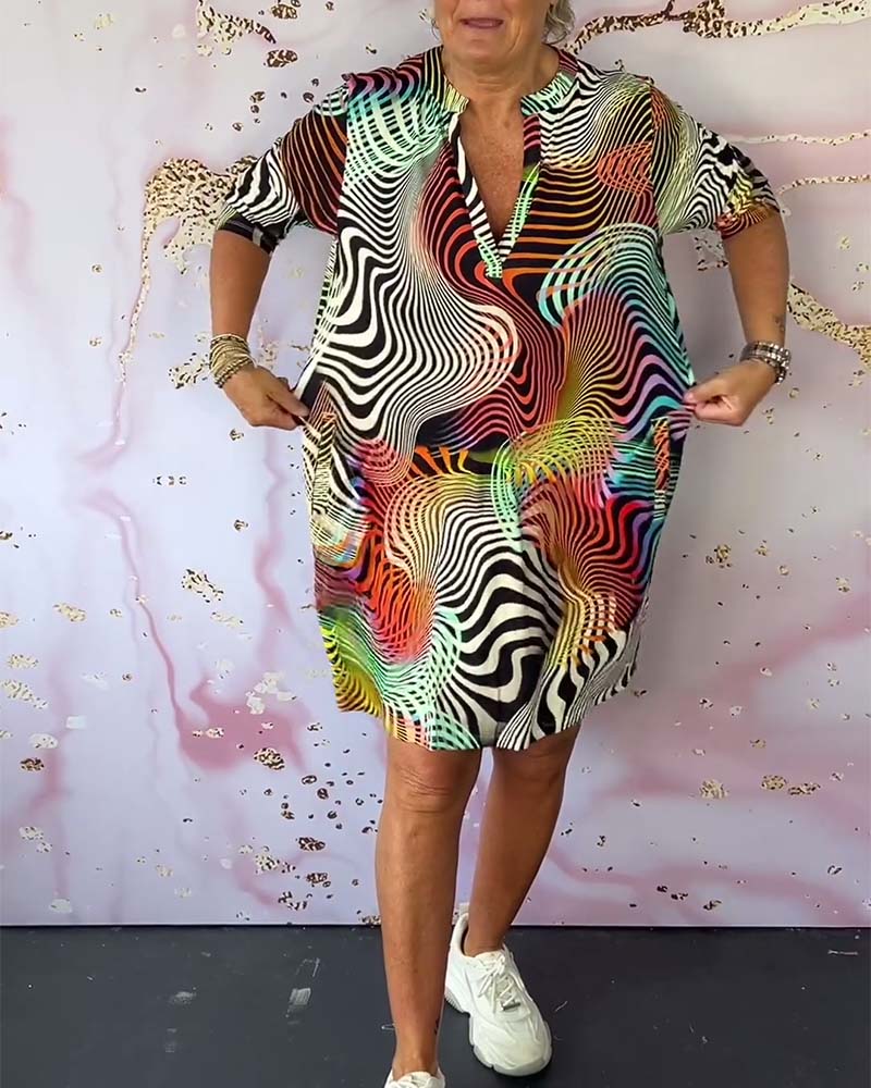 Tande | Colorful V-Neck Dress
