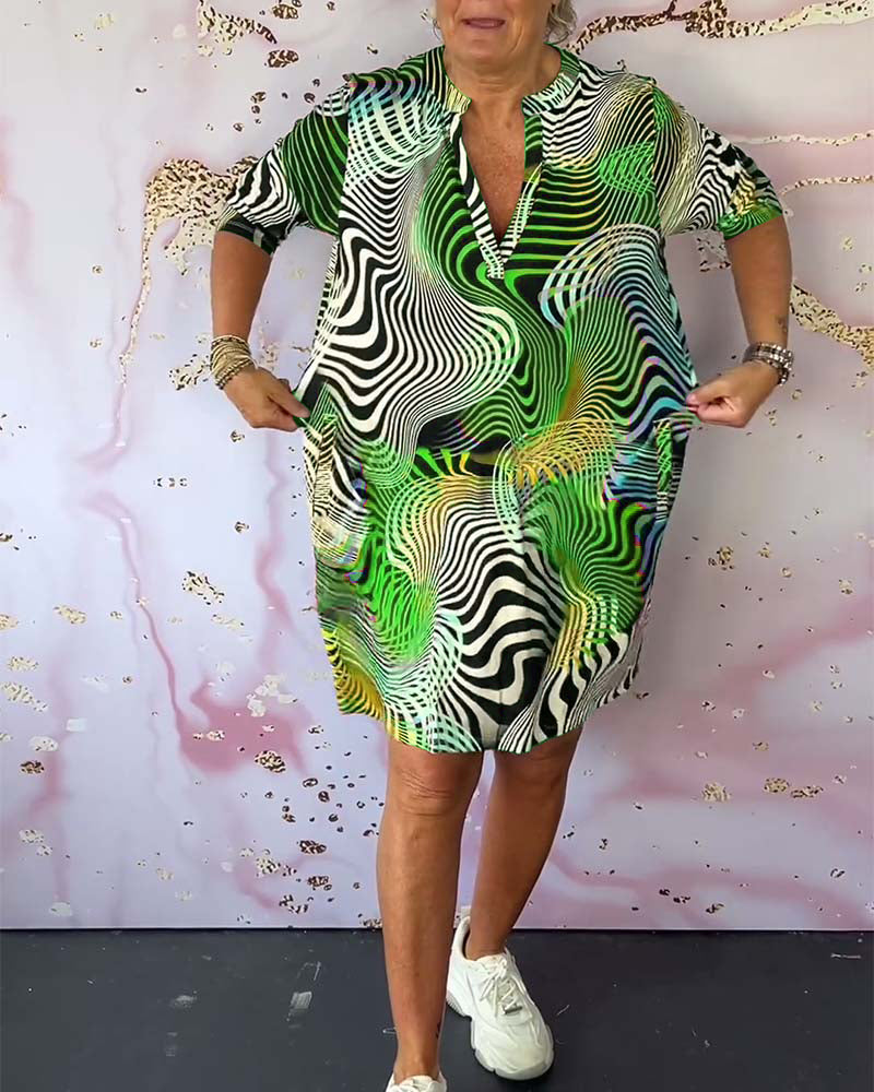 Tande | Colorful V-Neck Dress