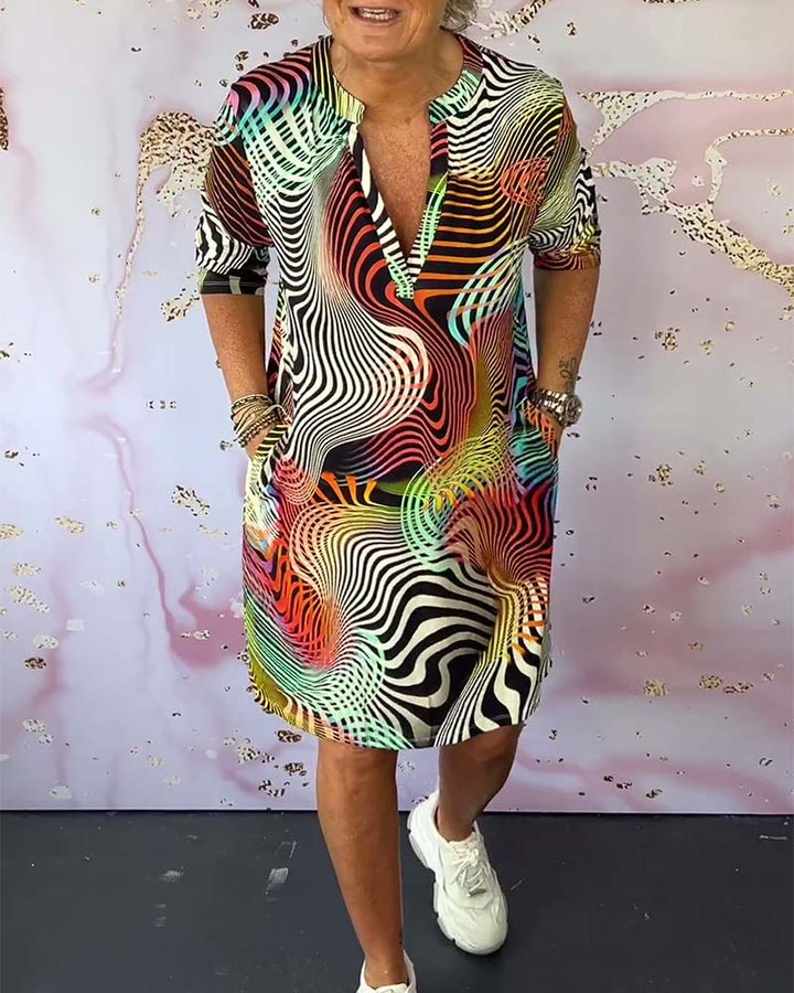 Tande | Colorful V-Neck Dress