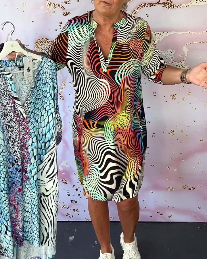 Tande | Colorful V-Neck Dress
